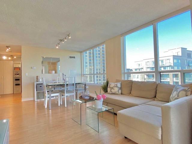 802 - 17 Barberry Pl, Condo with 2 bedrooms, 2 bathrooms and 1 parking in Toronto ON | Image 1