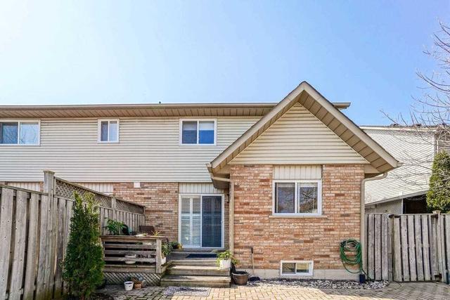 1261 Walker's Line, House attached with 4 bedrooms, 2 bathrooms and 5 parking in Burlington ON | Image 25