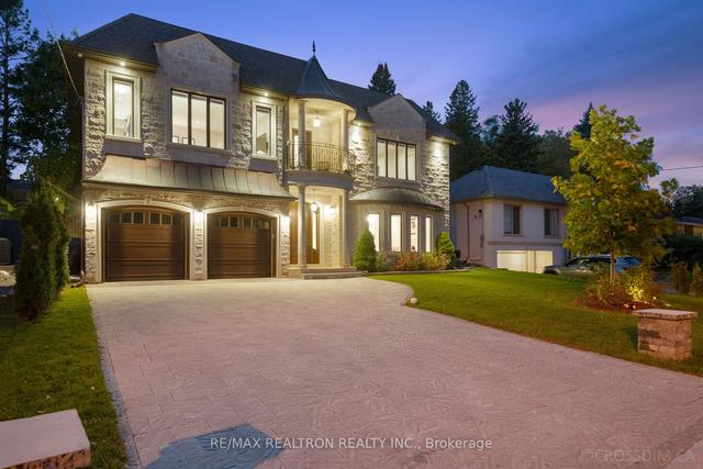18 Viamede Cres, House detached with 4 bedrooms, 7 bathrooms and 8 parking in Toronto ON | Image 30