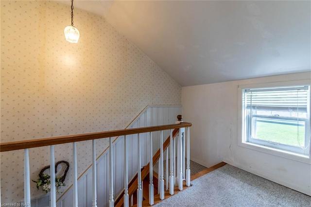 8972 Thorold Stone Road, House detached with 2 bedrooms, 2 bathrooms and 8 parking in Niagara Falls ON | Image 21