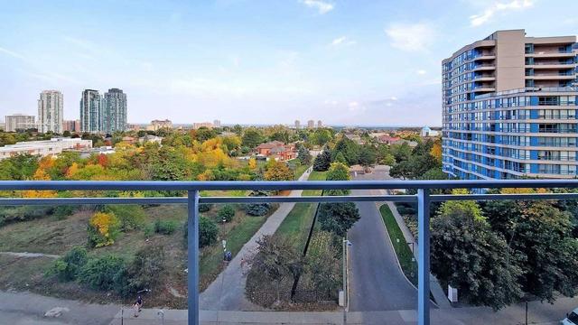 704 - 223 Webb Dr, Condo with 2 bedrooms, 2 bathrooms and 1 parking in Mississauga ON | Image 30