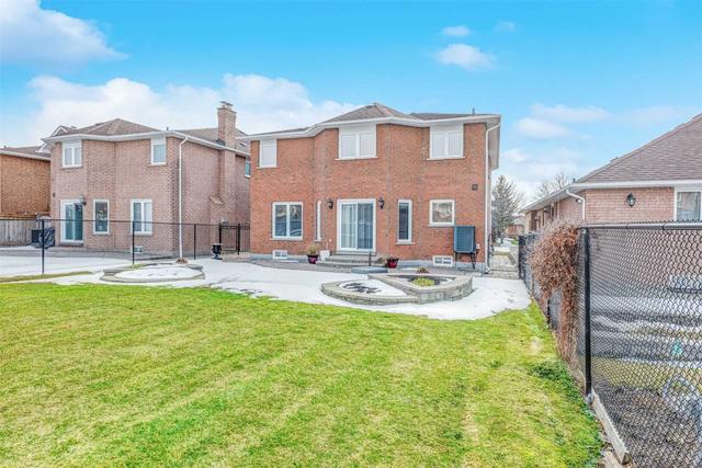 41 Antonia Crt, House detached with 4 bedrooms, 4 bathrooms and 8 parking in Vaughan ON | Image 31
