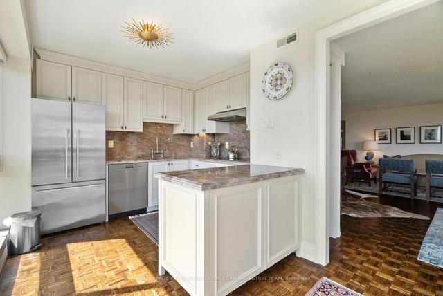 607 - 63 St Clair Ave W, Condo with 2 bedrooms, 2 bathrooms and 2 parking in Toronto ON | Image 9