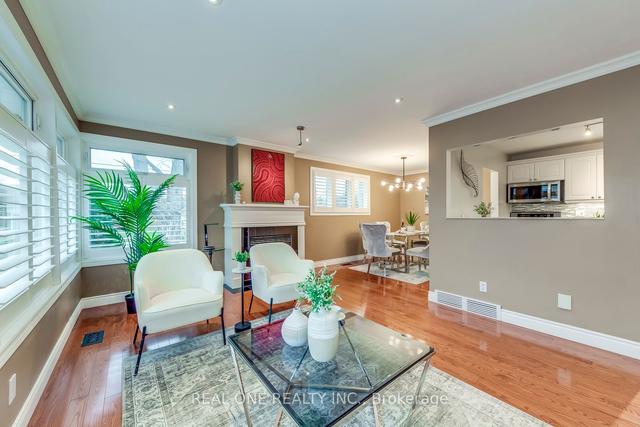 1216 Holton Heights Dr, House detached with 2 bedrooms, 2 bathrooms and 10 parking in Oakville ON | Image 38