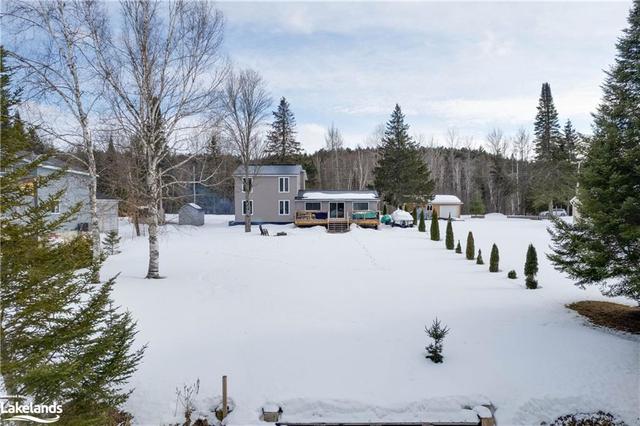 90 Kozy Kove Road, House detached with 4 bedrooms, 2 bathrooms and 4 parking in Kawartha Lakes ON | Image 31