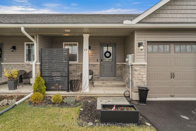 24 Buchanan Ave, House attached with 2 bedrooms, 3 bathrooms and 2 parking in Prince Edward County ON | Image 23