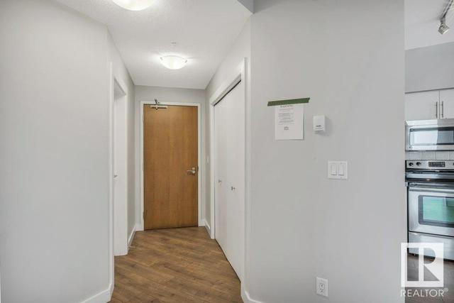 1605 - 10136 104 St Nw, Condo with 2 bedrooms, 2 bathrooms and null parking in Edmonton AB | Image 7