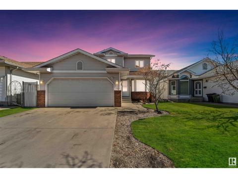 17515 91 St Nw, House detached with 4 bedrooms, 3 bathrooms and null parking in Edmonton AB | Card Image