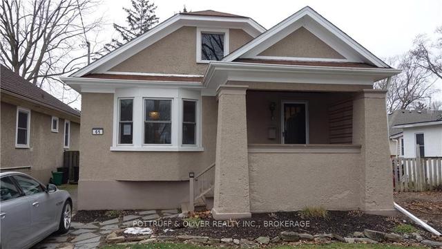61 Wiley St, House detached with 3 bedrooms, 2 bathrooms and 2 parking in St. Catharines ON | Image 1