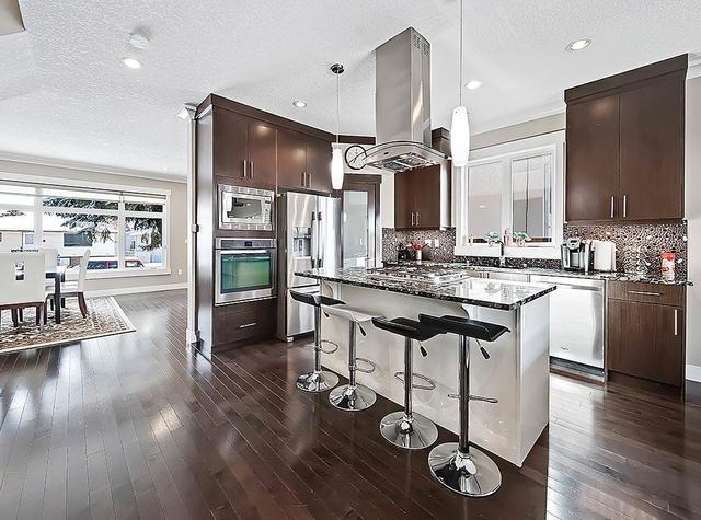 1633 41 Street Sw, Home with 4 bedrooms, 3 bathrooms and 2 parking in Calgary AB | Image 6