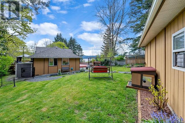 3013 Manzer Rd, House detached with 3 bedrooms, 2 bathrooms and 5 parking in Sooke BC | Image 71