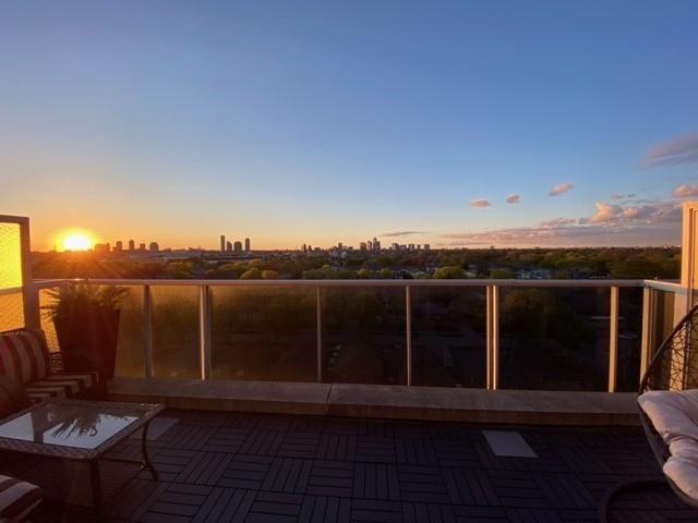 ph907 - 1040 The Queensway, Condo with 2 bedrooms, 2 bathrooms and 1 parking in Toronto ON | Image 11
