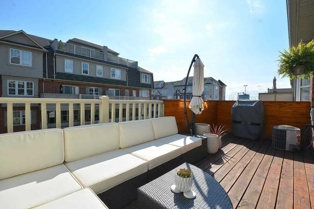2 - 634 Shoreline Dr, Townhouse with 2 bedrooms, 2 bathrooms and 2 parking in Mississauga ON | Image 9