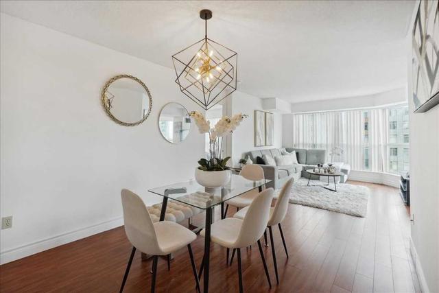 1401 - 325 Webb Dr, Condo with 2 bedrooms, 2 bathrooms and 2 parking in Mississauga ON | Card Image