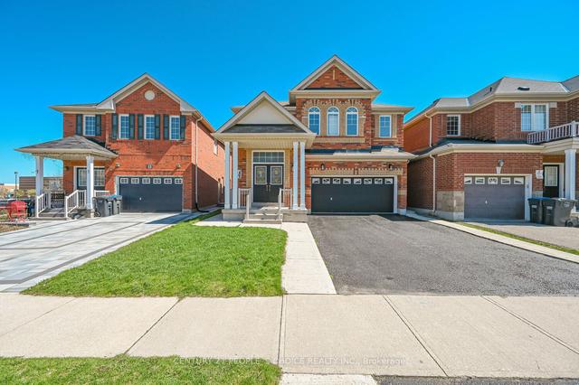 14 Lillian Cres, House detached with 4 bedrooms, 5 bathrooms and 7 parking in Brampton ON | Image 1