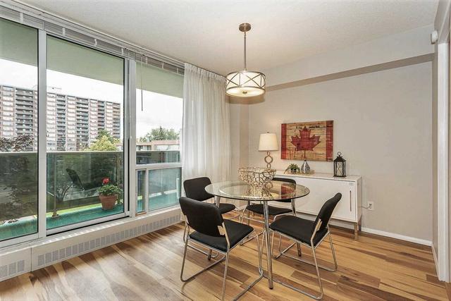 417 - 40 Sunrise Ave, Condo with 3 bedrooms, 1 bathrooms and 1 parking in Toronto ON | Image 21