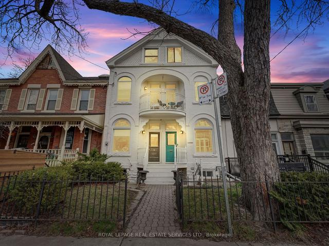 121 Lippincott St, House semidetached with 3 bedrooms, 2 bathrooms and 1 parking in Toronto ON | Image 12