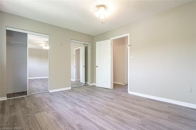 a - 52 Harris Avenue, House attached with 3 bedrooms, 1 bathrooms and 2 parking in Brantford ON | Image 20