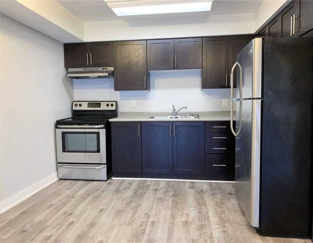 2d - 185 Windale Cres, Condo with 1 bedrooms, 1 bathrooms and 0 parking in Kitchener ON | Image 14