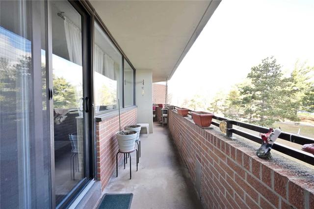 304 - 2301 Derry Rd W, Condo with 2 bedrooms, 1 bathrooms and 1 parking in Mississauga ON | Image 11