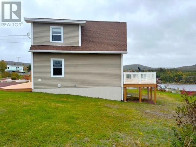 5 - 9 Gut Road, House detached with 2 bedrooms, 2 bathrooms and null parking in New Perlican NL | Image 5