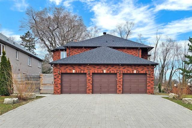 68 Cotswold Cres, House detached with 4 bedrooms, 6 bathrooms and 9 parking in Toronto ON | Image 12