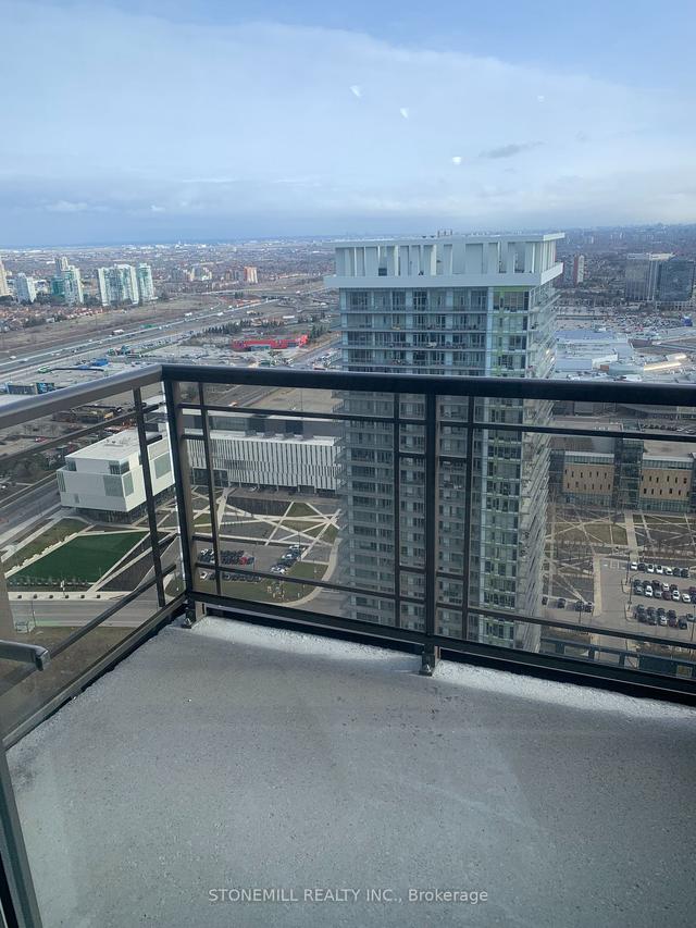 3503 - 385 Prince Of Wales Dr N, Condo with 1 bedrooms, 1 bathrooms and 1 parking in Mississauga ON | Image 5