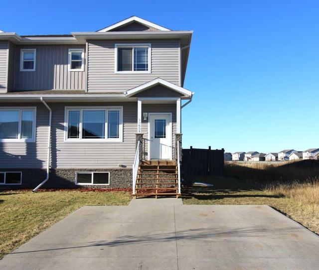 12654 103b Street, Home with 3 bedrooms, 2 bathrooms and 2 parking in Grande Prairie AB | Image 1