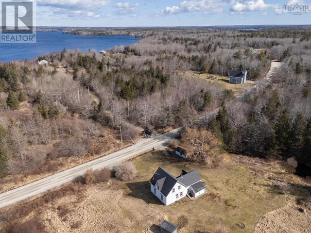 196 Lake Vaughan Road, House detached with 3 bedrooms, 1 bathrooms and null parking in Argyle NS | Image 3