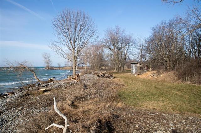 191 County Rd 20, House detached with 3 bedrooms, 1 bathrooms and null parking in Prince Edward County ON | Image 33