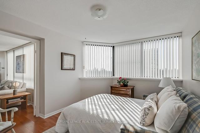 704 - 1230 Marlborough Crt, Condo with 2 bedrooms, 2 bathrooms and 1 parking in Oakville ON | Image 26
