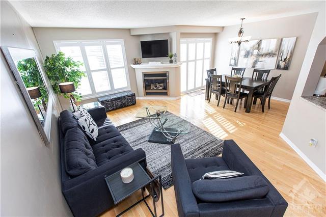 1554 Henri Lauzon Street, Townhouse with 3 bedrooms, 3 bathrooms and 4 parking in Ottawa ON | Image 6