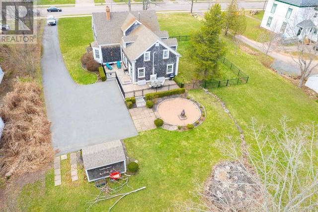 171 Victoria Street, House detached with 4 bedrooms, 2 bathrooms and null parking in Amherst NS | Image 43