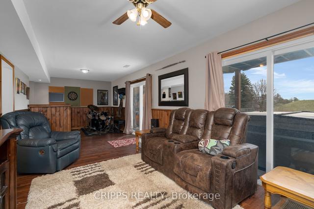 103 Letitia St, House detached with 4 bedrooms, 4 bathrooms and 6 parking in Barrie ON | Image 27