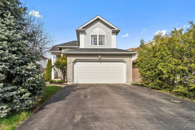 4 Abbeywood Cres, House detached with 3 bedrooms, 2 bathrooms and 4 parking in Guelph ON | Image 1