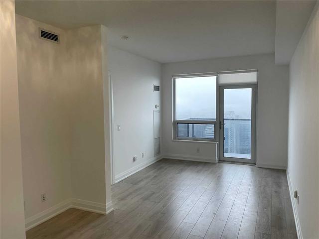 4121 - 5 Sheppard Ave E, Condo with 1 bedrooms, 1 bathrooms and 1 parking in Toronto ON | Image 1