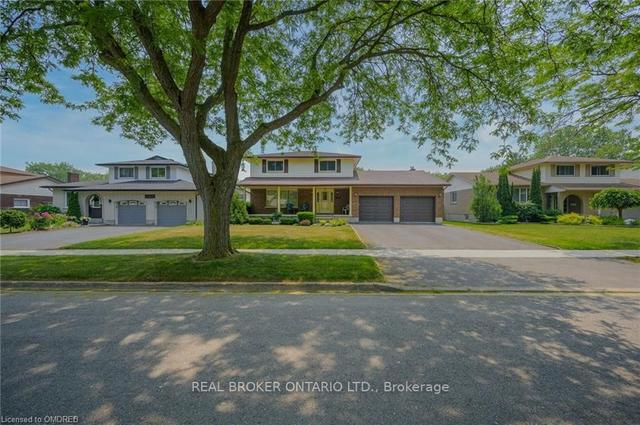 6965 Brian Cres, House detached with 3 bedrooms, 3 bathrooms and 4 parking in Niagara Falls ON | Image 12