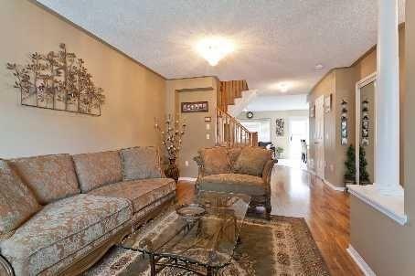 43 Nautical Dr, House semidetached with 3 bedrooms, 3 bathrooms and 2 parking in Brampton ON | Image 3