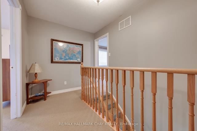 6 Kraus Rd, House detached with 3 bedrooms, 4 bathrooms and 4 parking in Barrie ON | Image 15