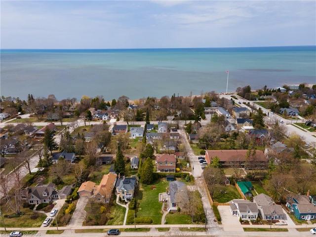 37 Grosvenor Street S, House detached with 5 bedrooms, 2 bathrooms and null parking in Saugeen Shores ON | Image 48