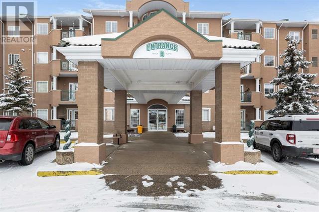 323, - 278 Park Meadows Drive Se, Condo with 2 bedrooms, 2 bathrooms and 2 parking in Medicine Hat AB | Image 2