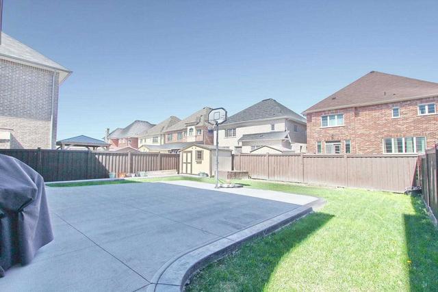 17 Possession Cres, House detached with 4 bedrooms, 5 bathrooms and 6 parking in Brampton ON | Image 33