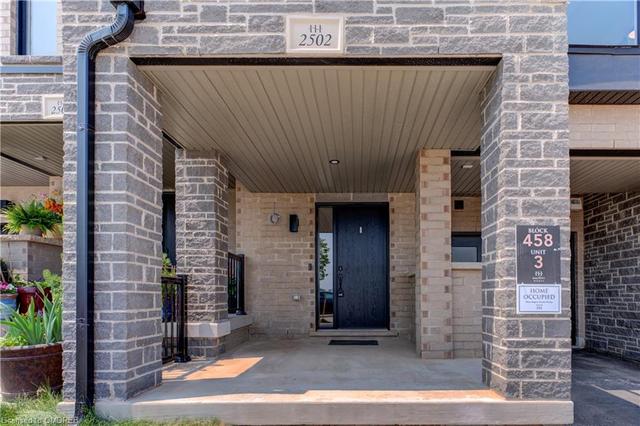 2502 Badger Crescent, House attached with 3 bedrooms, 2 bathrooms and 2 parking in Oakville ON | Image 12
