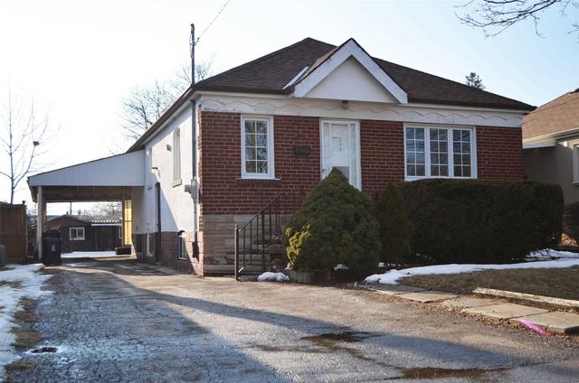 40 Portage Ave, House detached with 3 bedrooms, 2 bathrooms and 4 parking in Toronto ON | Image 1