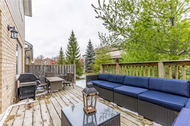 62 Walker Way, Townhouse with 3 bedrooms, 4 bathrooms and 4 parking in Guelph ON | Image 26