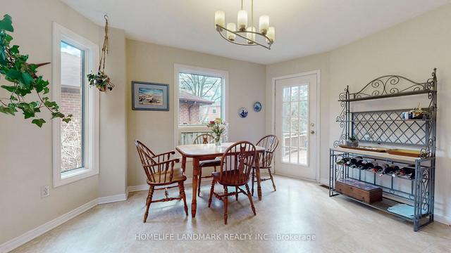 66 Kerrigan Cres, House detached with 4 bedrooms, 4 bathrooms and 6 parking in Markham ON | Image 5