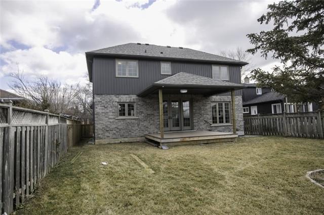 365 Broadway Ave, House detached with 4 bedrooms, 3 bathrooms and 4 parking in Milton ON | Image 18