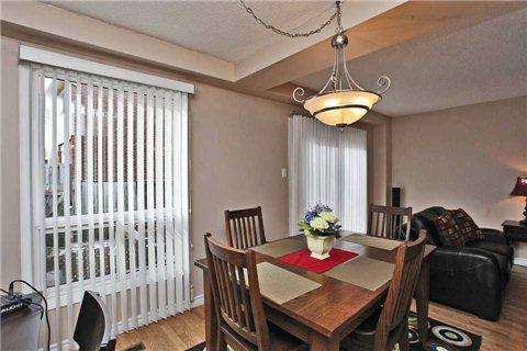 52 - 1568 Newlands Cres, Townhouse with 4 bedrooms, 2 bathrooms and 1 parking in Burlington ON | Image 5