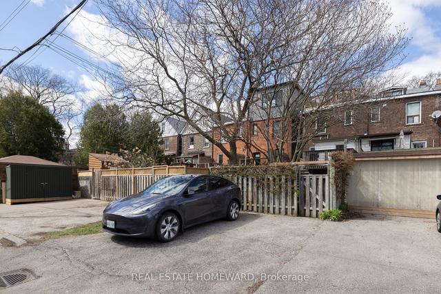 173 Langley Ave, House semidetached with 3 bedrooms, 3 bathrooms and 2 parking in Toronto ON | Image 32