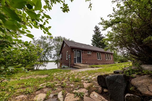 26 Perch Lake, Home with 4 bedrooms, 1 bathrooms and 4 parking in Frenchman Butte No. 501 SK | Image 1